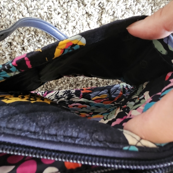 Vera Bradley Butterfly Flutter 2pc Bundle Laptop and Crossbody Purse - Picture 9 of 16